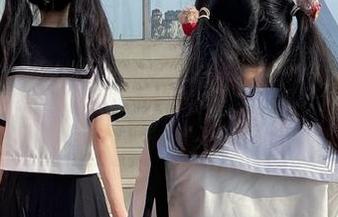 森萝财团 - 探索默陌的皮衣魅力，享受免费原图带来的视觉盛宴