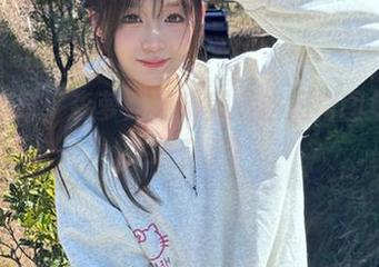 免费分享：森萝财团精美黑丝短裙图集，快来收藏吧！