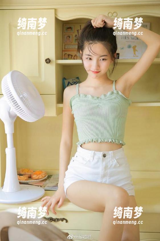 森萝财团 让心情飞扬,森萝财团免费分享窗台上的白丝少女唯美套图!
