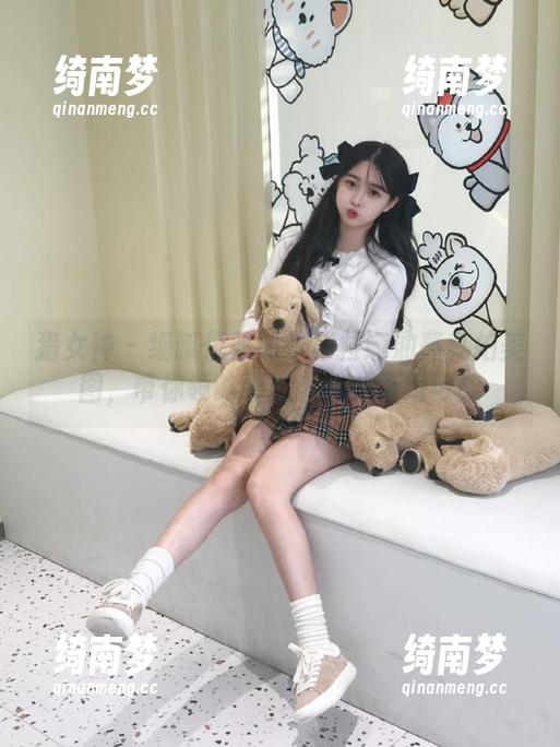 猎女神-曼苏拉娜 猎女神 - 细腻优雅的曼苏拉娜油亮私拍美图,带你领略摄影艺术的无限可能