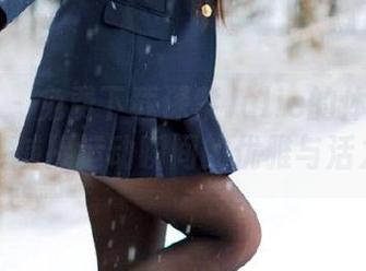 瑞丝馆 - 免费下载深紫Julie的体操服写真，捕捉运动瞬间的优雅与活力！