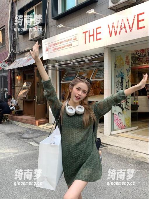 秀人网 - Nono酱居家写真大放送，免费看尽她的生活点滴