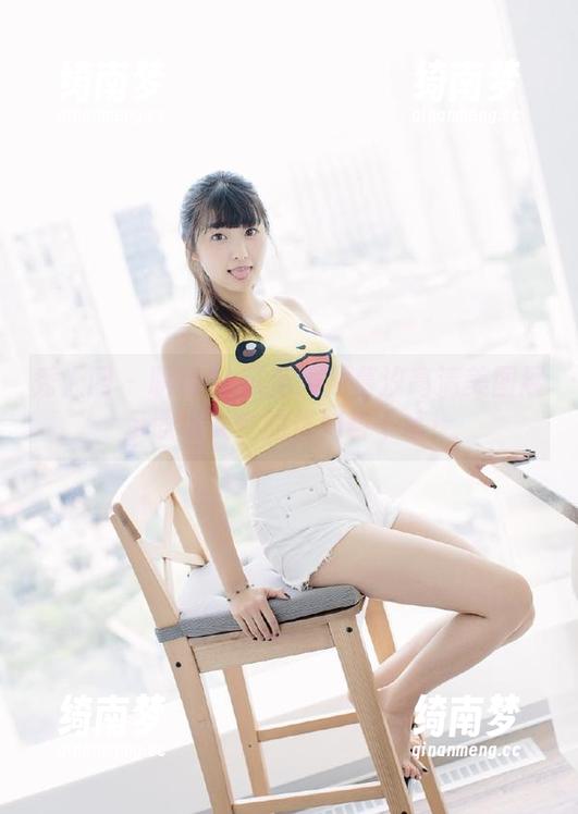 秀人网 - 职场OL风范：周慕汐高清美图展示职场女性的优雅与干练！