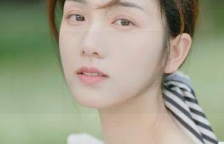 秀人网 - “学妹”私房写真大揭密，夏诗诗Sally带你发现隐藏的美丽细节