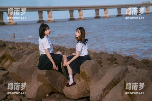秀人网 - 油亮之下的安然Maleah：她的写真作品能让素颜也忍不住想打光！