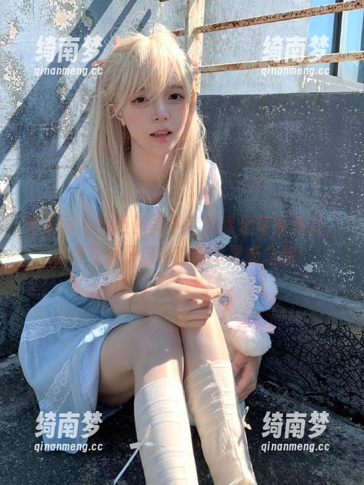 秀人网-小芭乐 秀人网 - 全网最美小芭乐裸足写真照片,免费下载开启你的艺术灵感之旅!