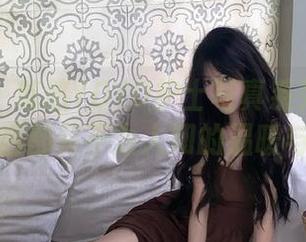 秀人网 - 悠悠YOYO护士写真系列：每幅图片背后都有不为人知的温暖与坚强！