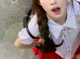 秀人网 - 探索清纯：月夕Lily极致美感写真合集，58照片赏心悦目