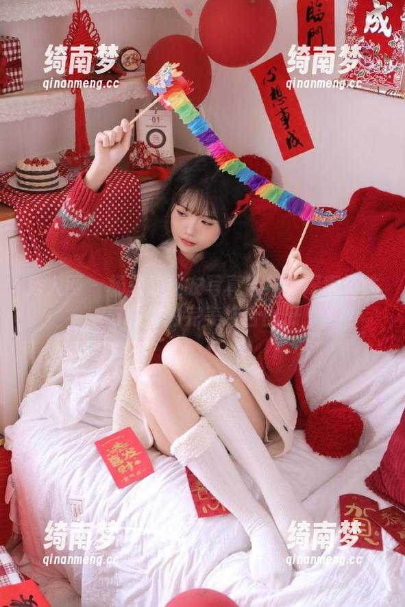秀人网 - 杨欣欣皮衣写真合集：探索个性与时尚的完美结合图册