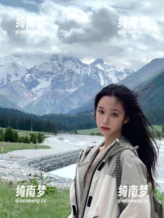 秀人网 - 跟着林文文的厨娘定制作品一起踏上舌尖上的旅程，美食与美照合二为一！