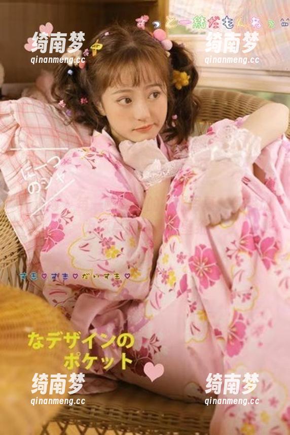 秀人网 - 每一幅汁汁的礼服写真，都将成为你桌面的理想壁纸
