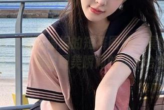 秀人网 - 发现温妮的短裤图册：展现青春活力，捕捉最美瞬间的精彩合集