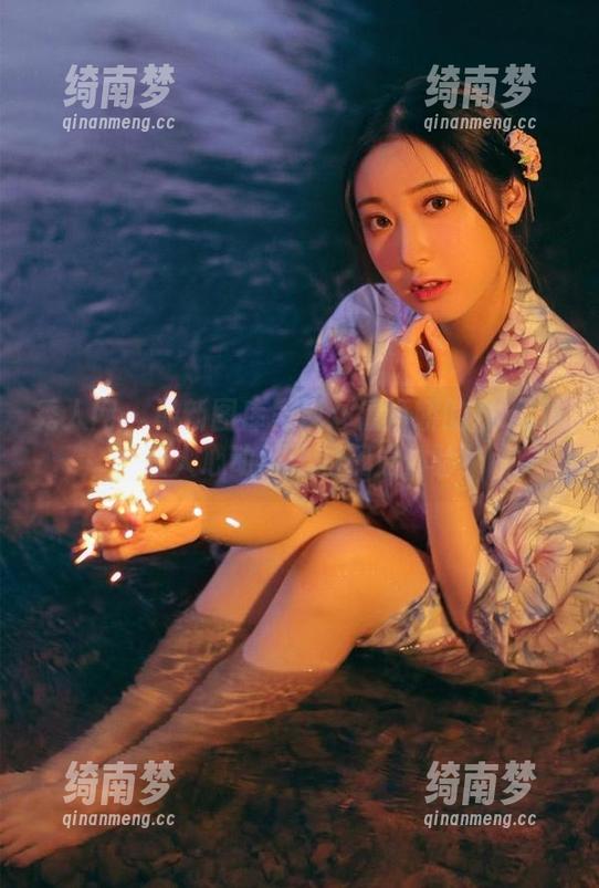 秀人网 - 最新图库呈现：潘娇娇的JK写真，让人心动不已的视觉体验！