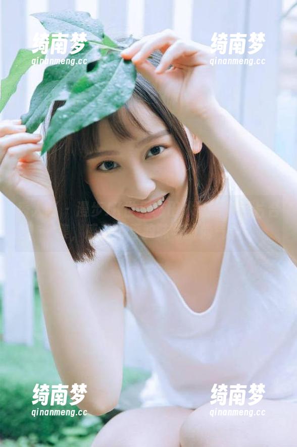 秀人网-田冰冰 秀人网 - 漫步JK世界:田冰冰写真图片合集,感受青春韵味与时尚气息