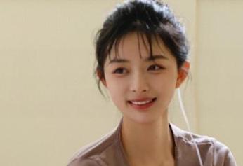 秀人网 - 双人写真大揭秘：观看葛征净高184cm如何用镜头捕捉真挚的瞬间！