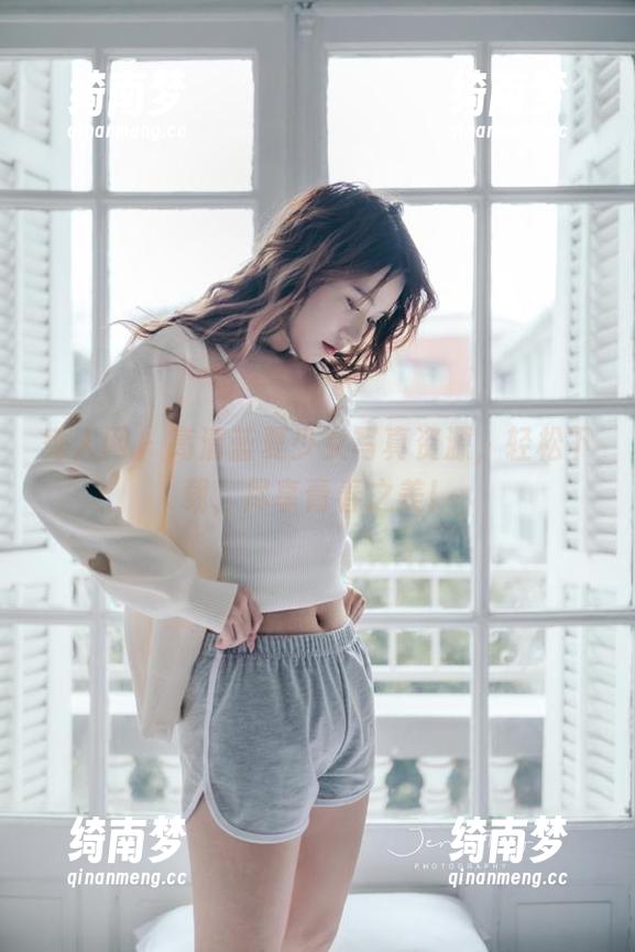 秀人网-蓝夏 秀人网 - 高清蓝夏少女写真资源,轻松下载,尽享青春之美!