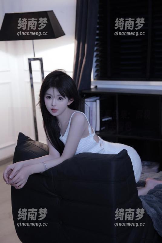 秀人网 - 诺诺Nono甜心写真合集：展现少女心与梦幻气息的精美图包