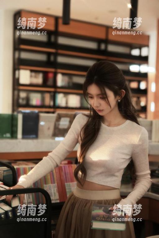 秀人网 - 打开金允珍呐黑白写真全套，轻松下载，享受美丽时刻