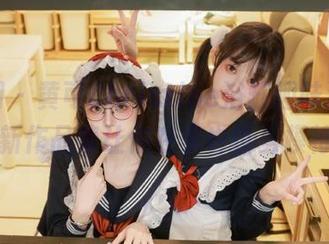 秀人网 - 黄可Christine浴缸趣味满满，最新作品集让你在家也能当模特！