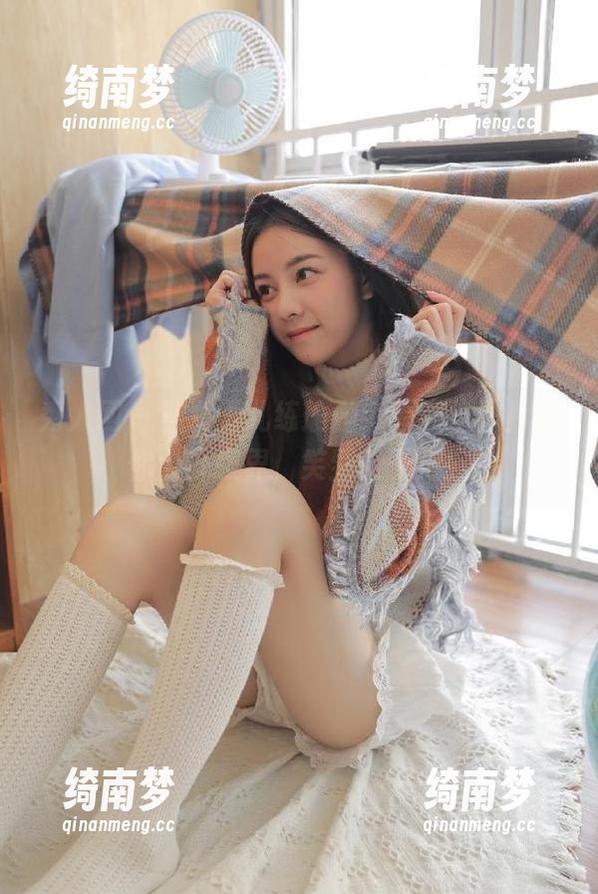 秀人网 - 当龙雪儿练瑜伽，原图与图片让你大开眼界，笑到肚子疼！
