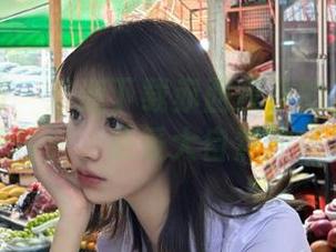 稚乖画册 - 欢迎下载赤西夜夜的高清晴空户外软妹写真，感受大自然的纯净与魅力