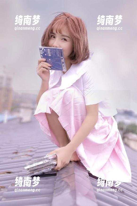 微密圈 - 从容优雅，无圣光的粉色的猪陈佩奇白丝的爱写真分享