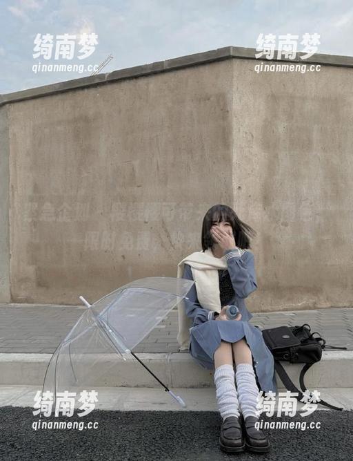 紧急企划-樱樱樱可 紧急企划 - 樱樱樱可带来的死库水图包,限时免费,快来领取吧!