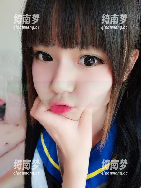 纪念小小v 微密圈 - 全套作品回顾:“纪念小小v”与黑丝网洞的艺术传奇