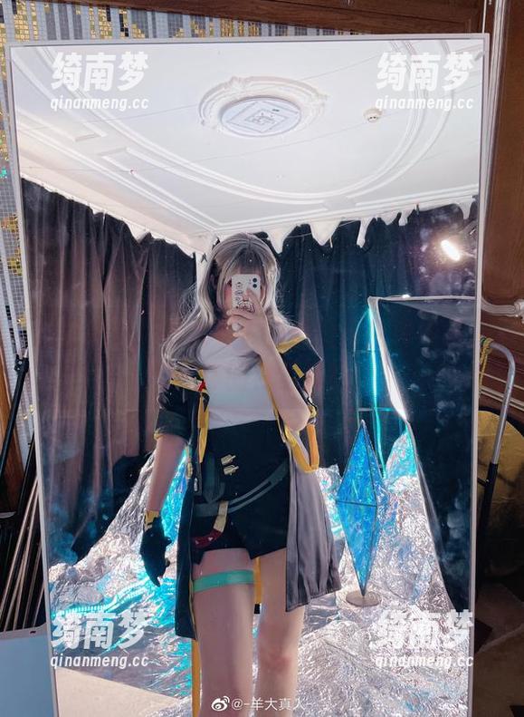 精美绝伦！羊大真人姐姐图集免费领取，幻化你的视觉体验！