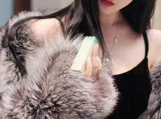 美媛馆 - 不容错过！最新伊雨蔓Fiona粉色主题图包，尽享甜美与清新的气息