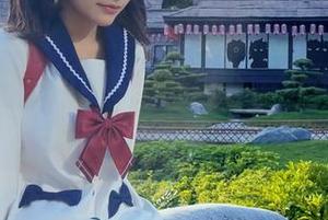 在芊川一笑MNK的视角下，发现修女与神父图包作品中蕴含的深刻情感！
