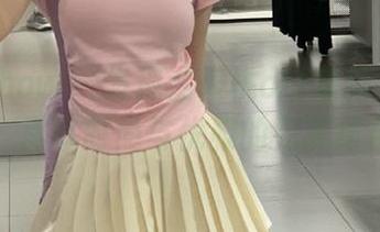 花漾show - 发现沈蜜桃off最新礼服美图，尽享时尚与优雅的完美结合！
