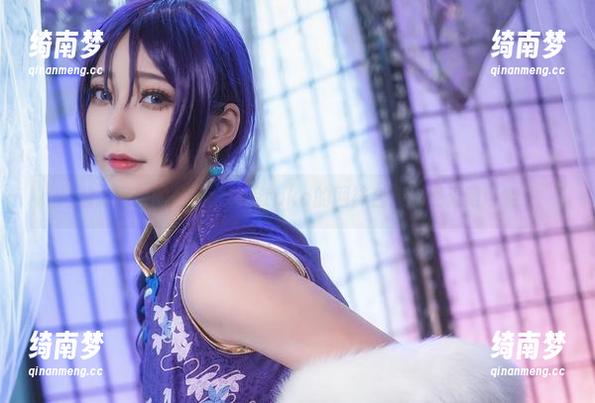 魅力四射的私房：菌烨tako的网袜合集展现无限可能
