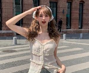 觅芙少女 - 菜菜的奶牛大作战：幽默图集与超赞资源让你笑翻天！