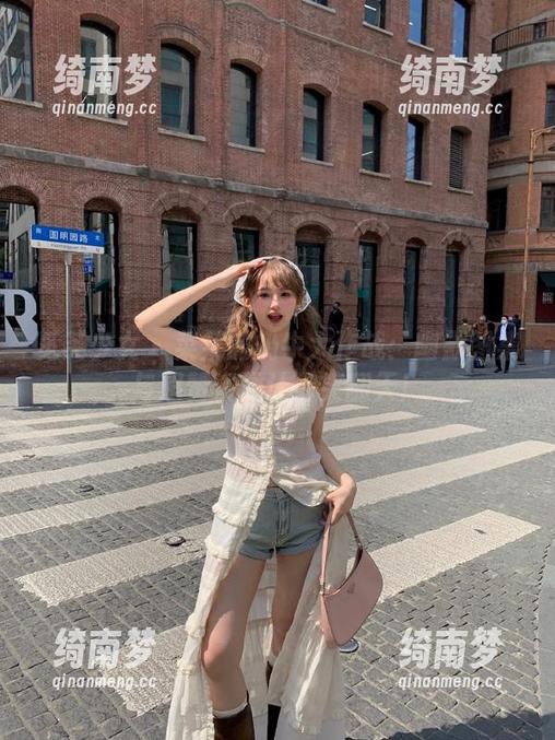 觅芙少女 - 菜菜的奶牛大作战：幽默图集与超赞资源让你笑翻天！