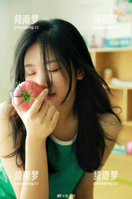 语画界-奈沐子 语画界 - 魅力四射!奈沐子双人高清美图带你走进梦幻世界