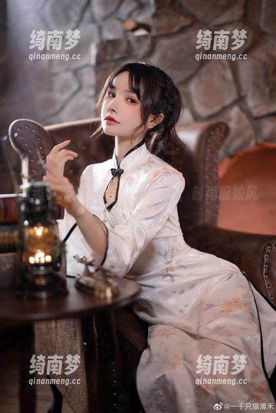 超级小禾儿献上新图包更新，时尚厨娘风情全曝光！