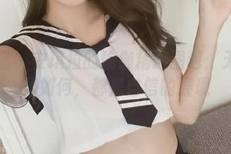 轰趴猫 - 安琪拉的瑜伽精选图包：无论姿势如何，都是自信的展现