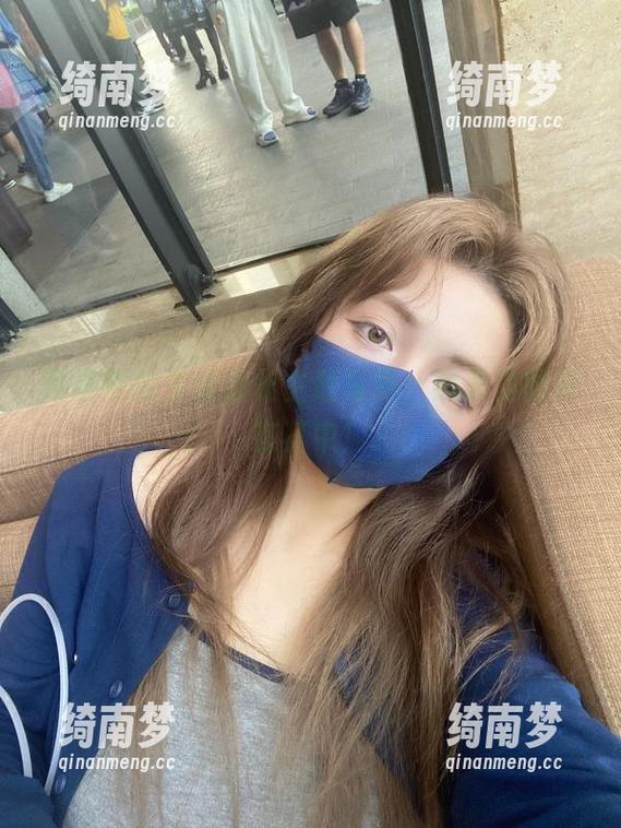 阿寨寨的生徒会长主题写真，绝美美图尽在其中！