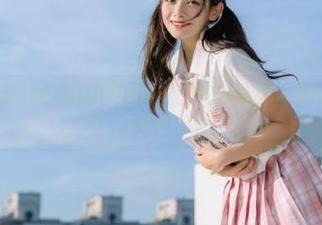 青豆客 - 最新Kiren_程程程校服图集，带你重温无忧无虑的校园时光，快来看看吧！