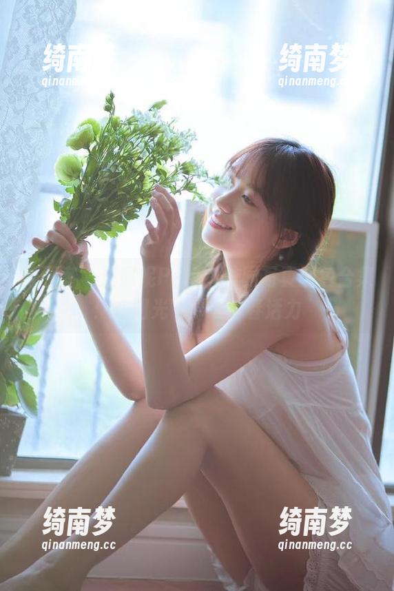 青豆客 - 汪佩妮Penny校园写真图包合集：在阳光下展现青春活力