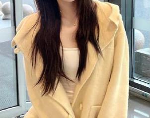 青豆客 - 一探究竟：颖莹儿YY私拍蕾丝图包的独特之美与风采