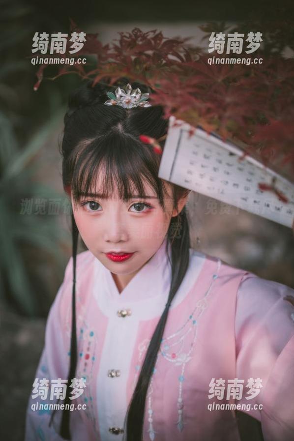 浏览面饼仙儿的女仆写真集，免费下载尽享美丽视觉