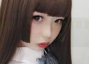 眼镜下的香川澪：探索她的写真集与精美原图的秘密