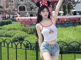 魅妍社 - Ashely丽丽海边私房合集：夏日海风中的心动瞬间大揭秘