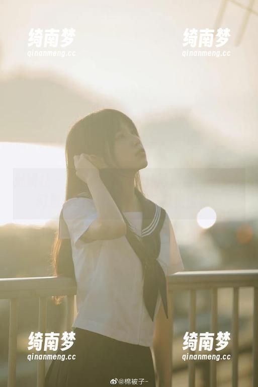 魅妍社 - 张优ayoyo女仆写真合集：穿越幻想与现实，尽情享受视觉盛宴！