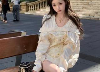 魅妍社 - 赵小米Kitty最新写真集：这些丝袜会让你相信生活能如此美好！