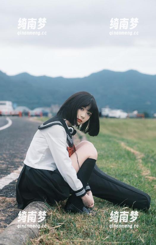 魅妍社 - 黄歆苑的妹妹写真作品免费分享，带给你全新的视觉享受与灵感！