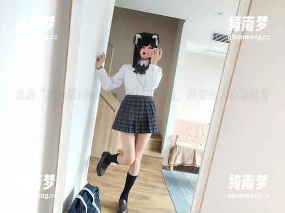魔物喵nigisa 走进“魔物喵nigisa”的温柔作品,探索令人心动的写真资源