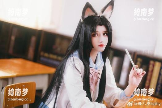 鹿八岁baby独特写真作品集：当尼尔：机械纪元与2B冰雪相遇